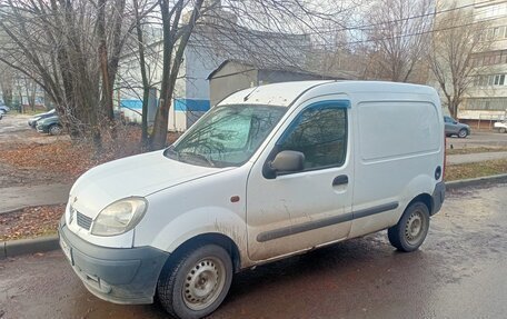 Renault Kangoo II рестайлинг, 2005 год, 270 000 рублей, 1 фотография