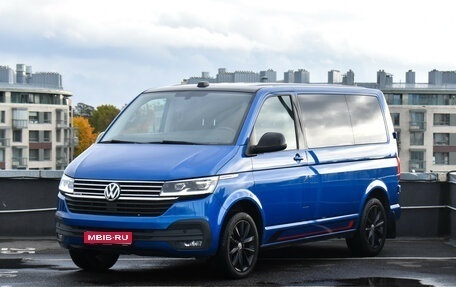 Volkswagen Caravelle T6 рестайлинг, 2021 год, 4 498 900 рублей, 1 фотография