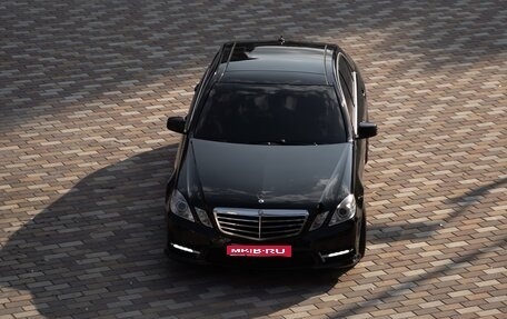 Mercedes-Benz E-Класс, 2012 год, 2 300 000 рублей, 1 фотография