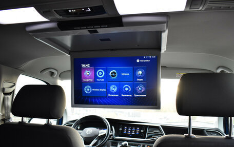 Volkswagen Caravelle T6 рестайлинг, 2021 год, 4 498 900 рублей, 14 фотография