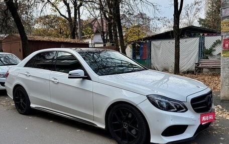 Mercedes-Benz E-Класс, 2013 год, 2 000 000 рублей, 1 фотография