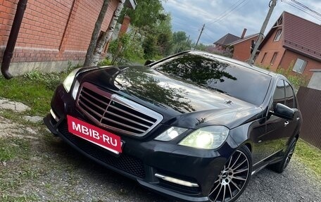 Mercedes-Benz E-Класс, 2012 год, 2 300 000 рублей, 11 фотография