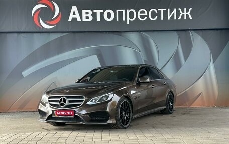 Mercedes-Benz E-Класс, 2013 год, 2 050 000 рублей, 1 фотография