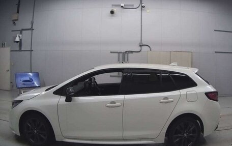 Toyota Corolla, 2021 год, 1 600 000 рублей, 3 фотография