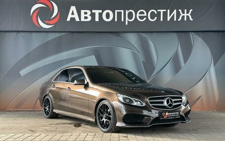 Mercedes-Benz E-Класс, 2013 год, 2 050 000 рублей, 3 фотография