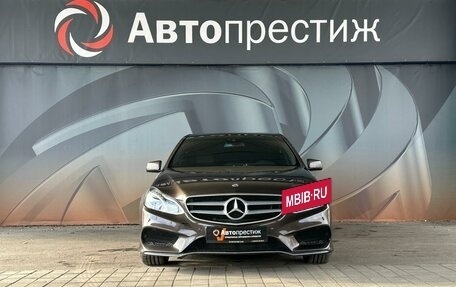 Mercedes-Benz E-Класс, 2013 год, 2 050 000 рублей, 2 фотография