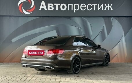 Mercedes-Benz E-Класс, 2013 год, 2 050 000 рублей, 7 фотография