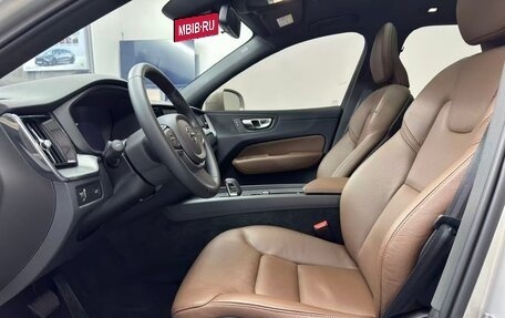 Volvo XC60 II, 2022 год, 4 760 000 рублей, 10 фотография