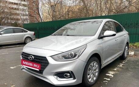 Hyundai Solaris II рестайлинг, 2018 год, 1 200 000 рублей, 3 фотография