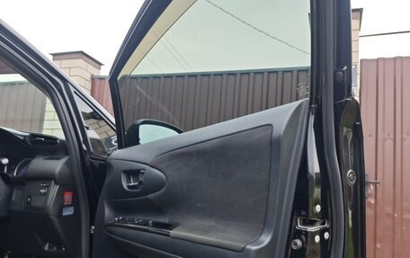 Toyota Wish II, 2012 год, 1 300 000 рублей, 11 фотография