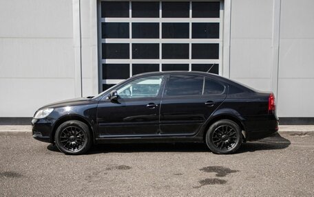 Skoda Octavia, 2011 год, 695 000 рублей, 2 фотография