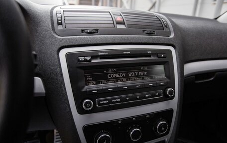 Skoda Octavia, 2011 год, 695 000 рублей, 13 фотография