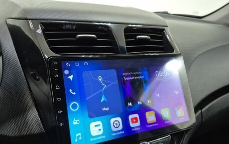 Hyundai Solaris II рестайлинг, 2011 год, 660 000 рублей, 17 фотография