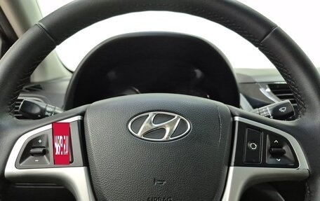 Hyundai Solaris II рестайлинг, 2011 год, 660 000 рублей, 19 фотография