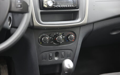 Renault Sandero II рестайлинг, 2014 год, 694 000 рублей, 7 фотография