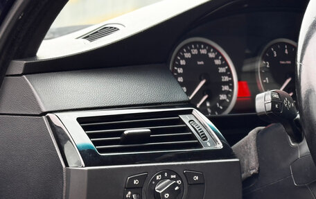 BMW 5 серия, 2006 год, 890 000 рублей, 16 фотография