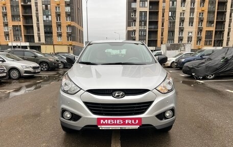 Hyundai ix35 I рестайлинг, 2011 год, 900 000 рублей, 2 фотография