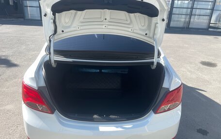 Hyundai Solaris II рестайлинг, 2014 год, 930 000 рублей, 5 фотография