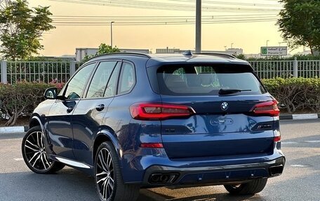 BMW X5, 2022 год, 8 100 032 рублей, 2 фотография