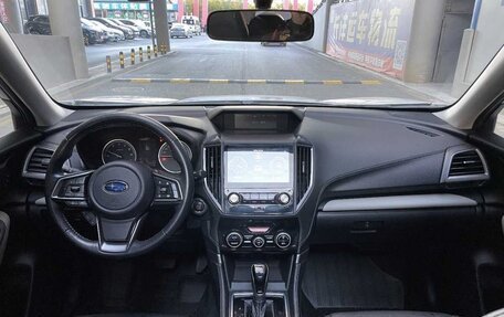 Subaru Forester, 2022 год, 3 270 000 рублей, 6 фотография