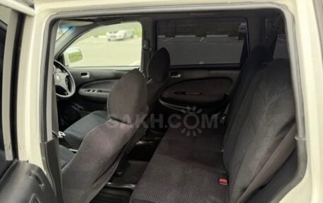 Honda CR-V II рестайлинг, 2005 год, 780 000 рублей, 2 фотография