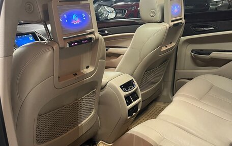 Cadillac SRX II рестайлинг, 2013 год, 1 650 000 рублей, 1 фотография