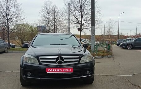 Mercedes-Benz C-Класс, 2009 год, 1 050 000 рублей, 1 фотография