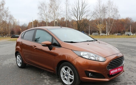 Ford Fiesta, 2016 год, 890 000 рублей, 2 фотография