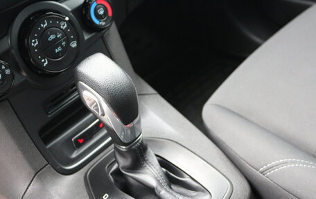 Ford Fiesta, 2016 год, 890 000 рублей, 8 фотография