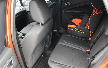 Ford Fiesta, 2016 год, 890 000 рублей, 11 фотография