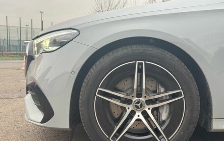 Mercedes-Benz E-Класс, 2025 год, 10 600 000 рублей, 4 фотография