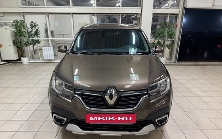 Renault Logan II, 2020 год, 890 000 рублей, 3 фотография