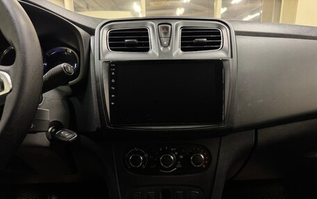 Renault Logan II, 2020 год, 890 000 рублей, 12 фотография