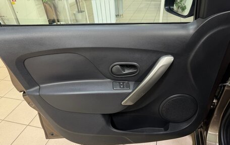 Renault Logan II, 2020 год, 890 000 рублей, 14 фотография