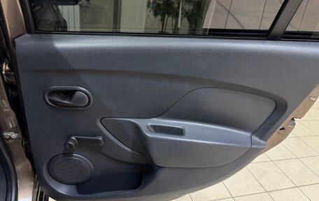 Renault Logan II, 2020 год, 890 000 рублей, 17 фотография