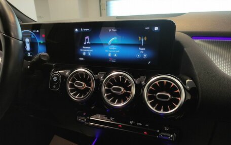 Mercedes-Benz GLA, 2020 год, 2 629 000 рублей, 13 фотография