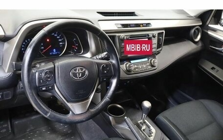Toyota RAV4, 2015 год, 1 803 000 рублей, 6 фотография
