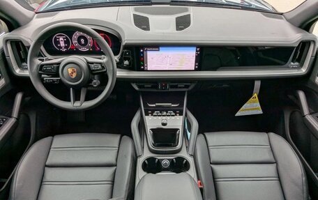 Porsche Cayenne III, 2025 год, 15 079 077 рублей, 12 фотография