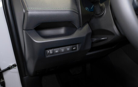 Toyota RAV4, 2025 год, 4 250 000 рублей, 12 фотография