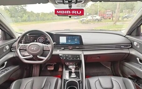 Hyundai Elantra, 2022 год, 1 680 000 рублей, 9 фотография