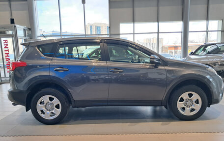 Toyota RAV4, 2013 год, 1 942 000 рублей, 4 фотография