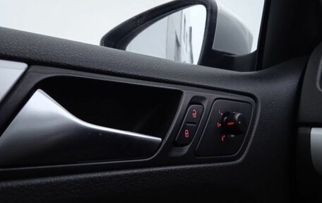 Volkswagen Jetta VI, 2011 год, 1 100 000 рублей, 10 фотография