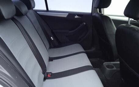 Volkswagen Jetta VI, 2011 год, 1 100 000 рублей, 17 фотография