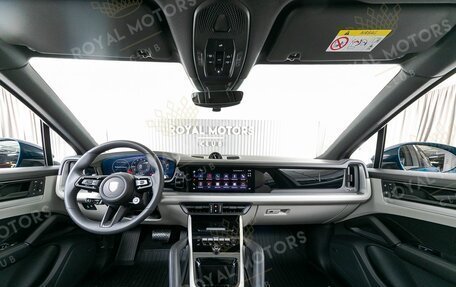 Porsche Cayenne III, 2025 год, 16 850 000 рублей, 7 фотография