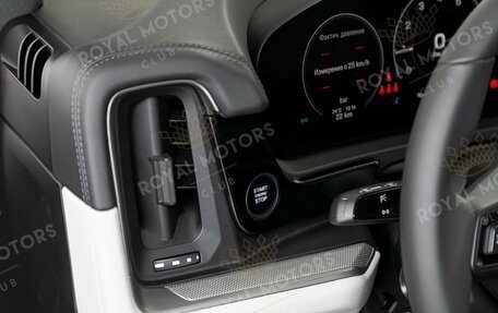 Porsche Cayenne III, 2025 год, 16 850 000 рублей, 12 фотография