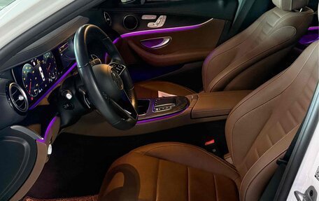 Mercedes-Benz E-Класс, 2022 год, 3 630 000 рублей, 18 фотография