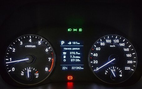 Hyundai Solaris II рестайлинг, 2018 год, 1 180 000 рублей, 22 фотография