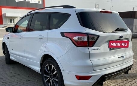 Ford Kuga III, 2018 год, 1 900 000 рублей, 4 фотография
