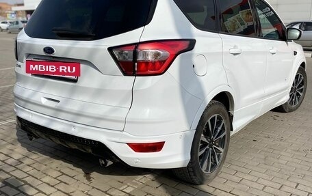 Ford Kuga III, 2018 год, 1 900 000 рублей, 3 фотография