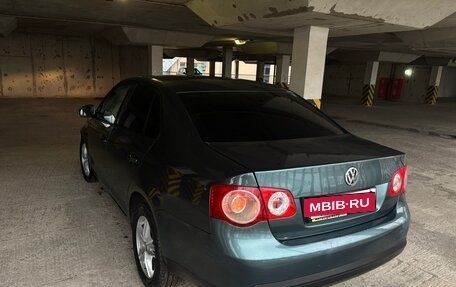 Volkswagen Jetta VI, 2008 год, 350 000 рублей, 3 фотография